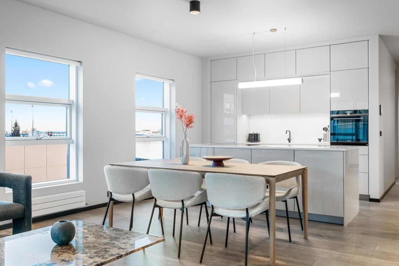 Harbour Lux 3Br & 2Ba In The Heart Of The City With Free Parking Рейкявик Екстериор снимка