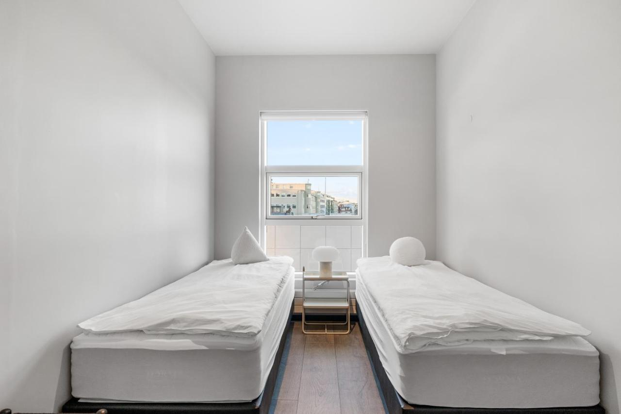 Harbour Lux 3Br & 2Ba In The Heart Of The City With Free Parking Рейкявик Екстериор снимка